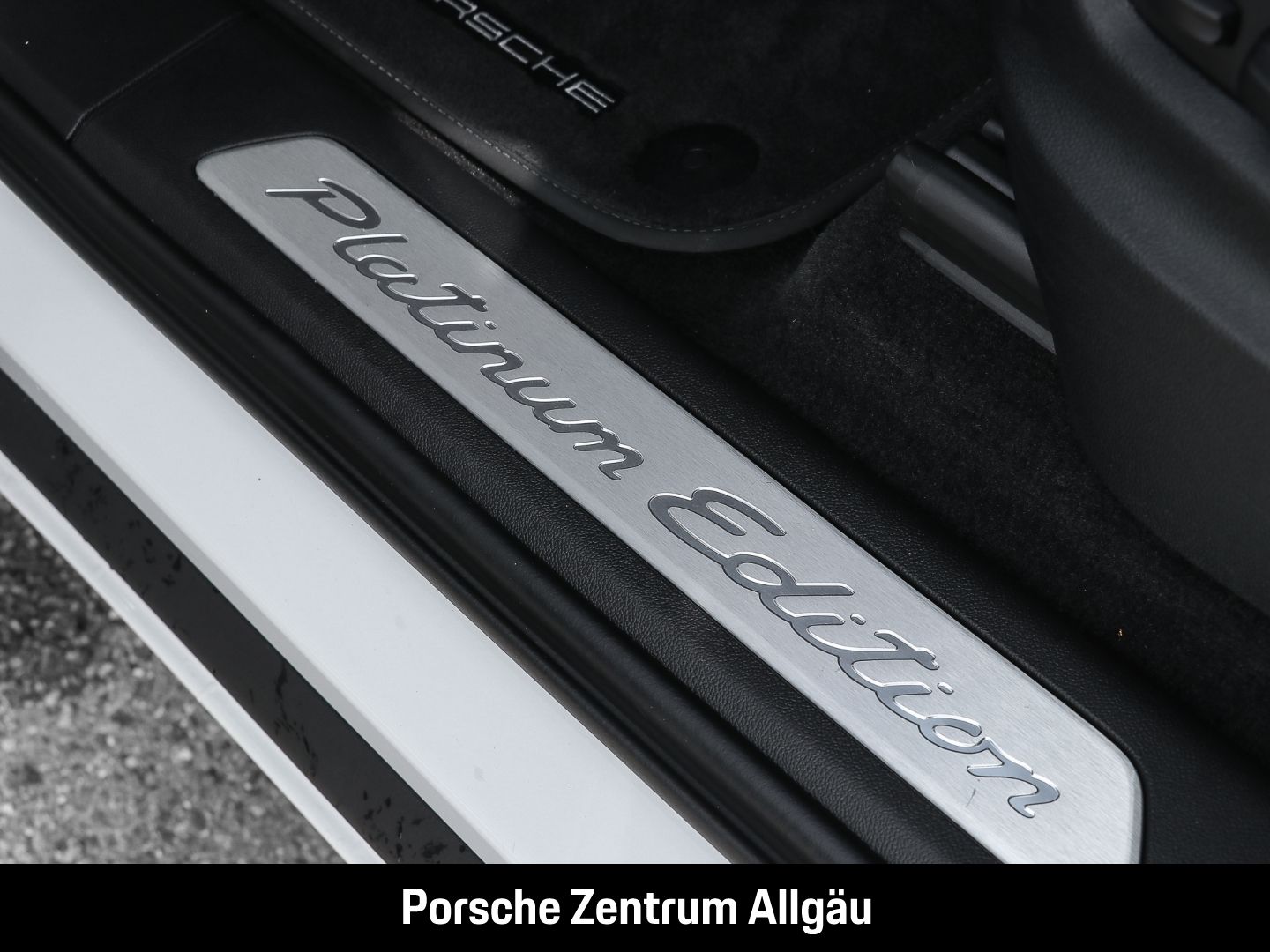 Porsche Cayenne S Coupe Platinum Edition HA-Lenkung BOSE