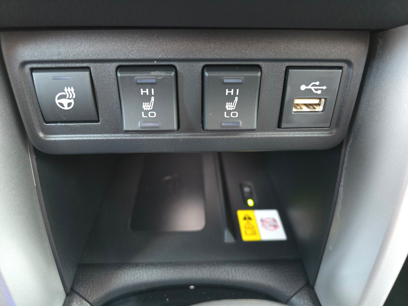 Toyota Corolla Cross 2.0 Hybrid Lounge