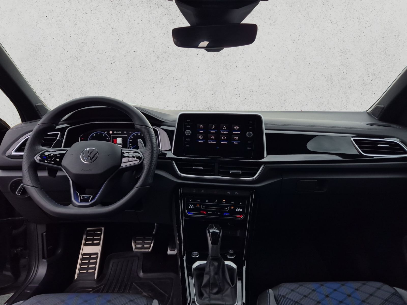 Volkswagen T-Roc R 2.0 TSI DSG 4M - Samsaru's Car Outlet