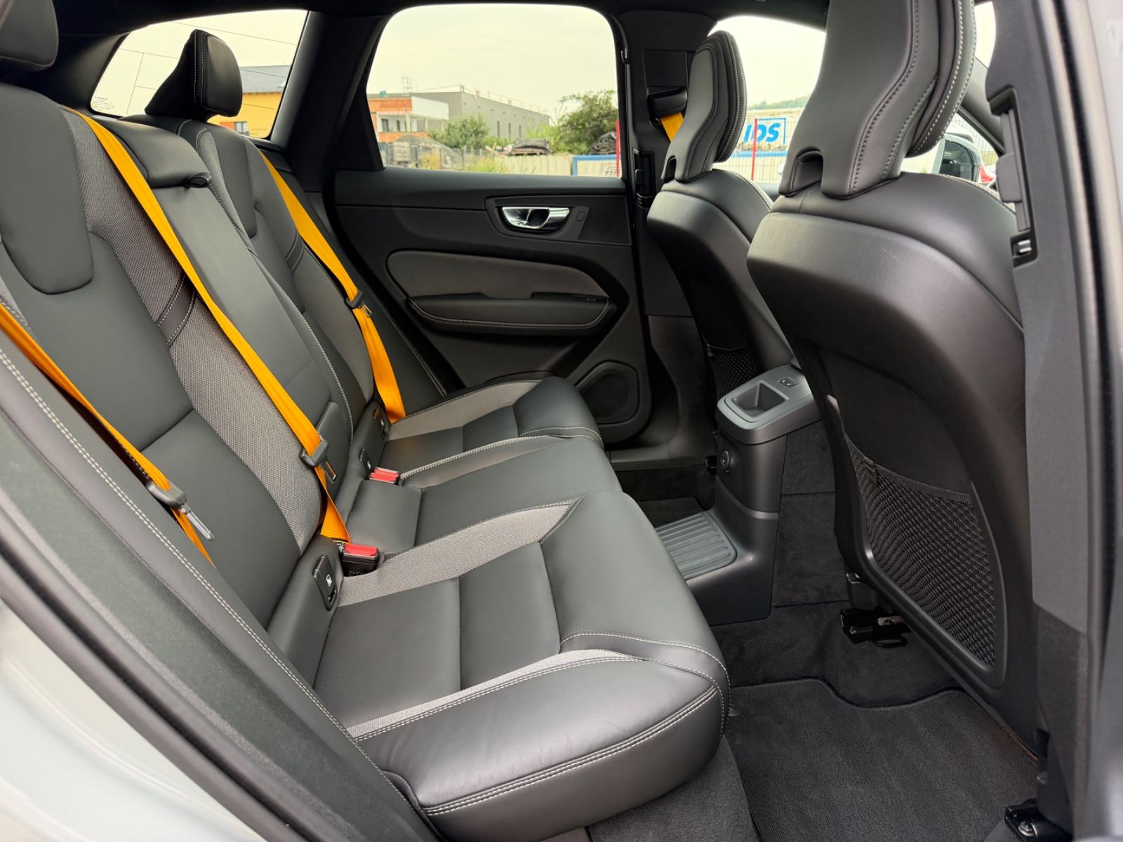 Volvo XC60 Polestar Engineered Recharge Plug-In Hybrid