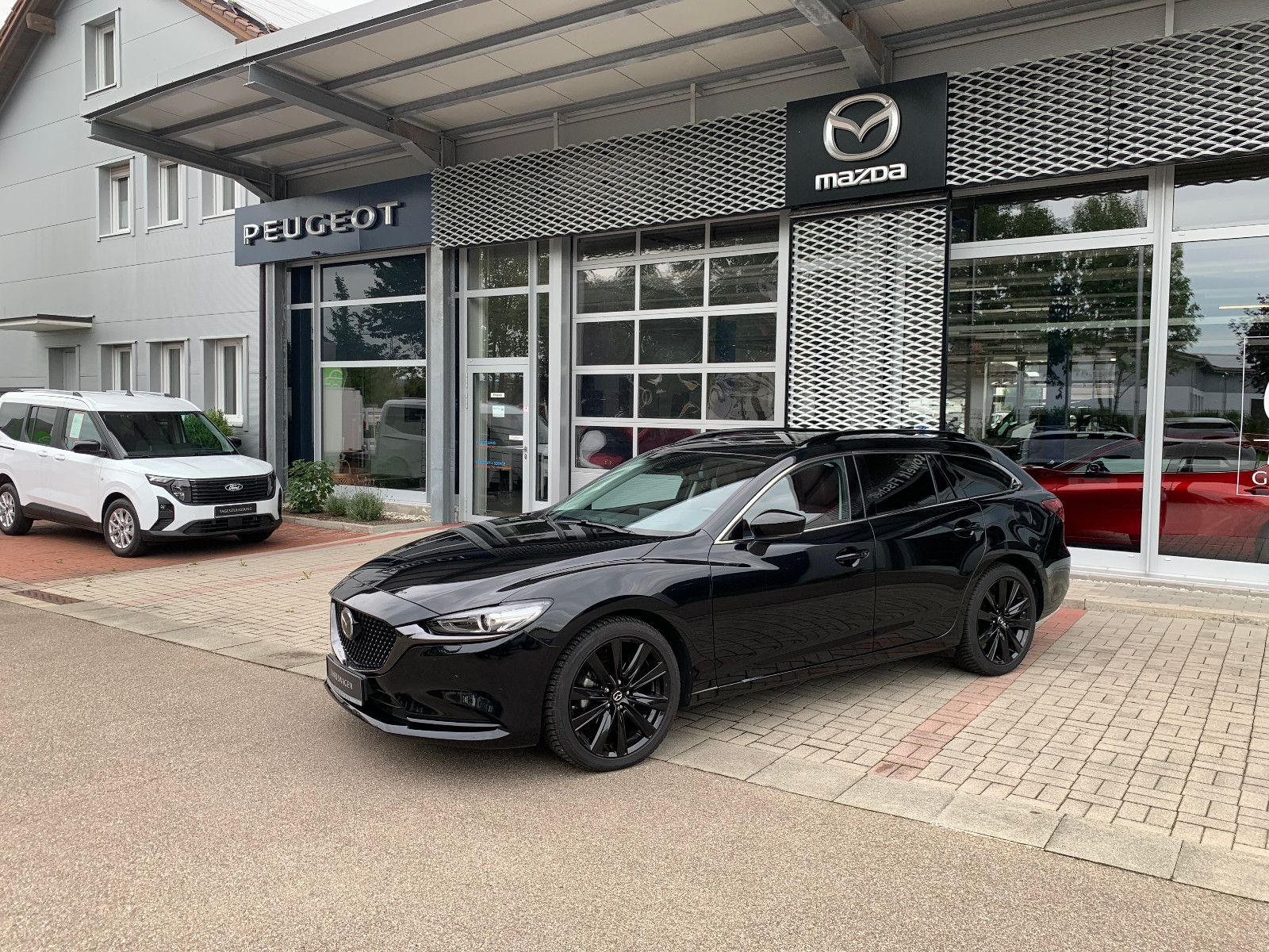 Mazda 6 Kombi G 194 Homura "VOLLE HÜTTE" LEDER ROT