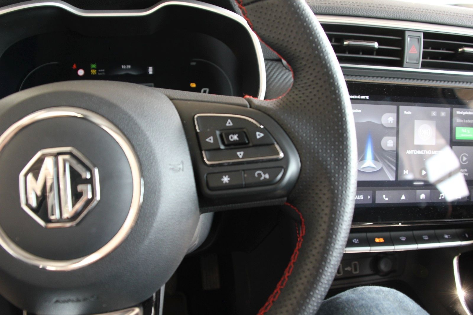 MG ZS EV Comfort Standard