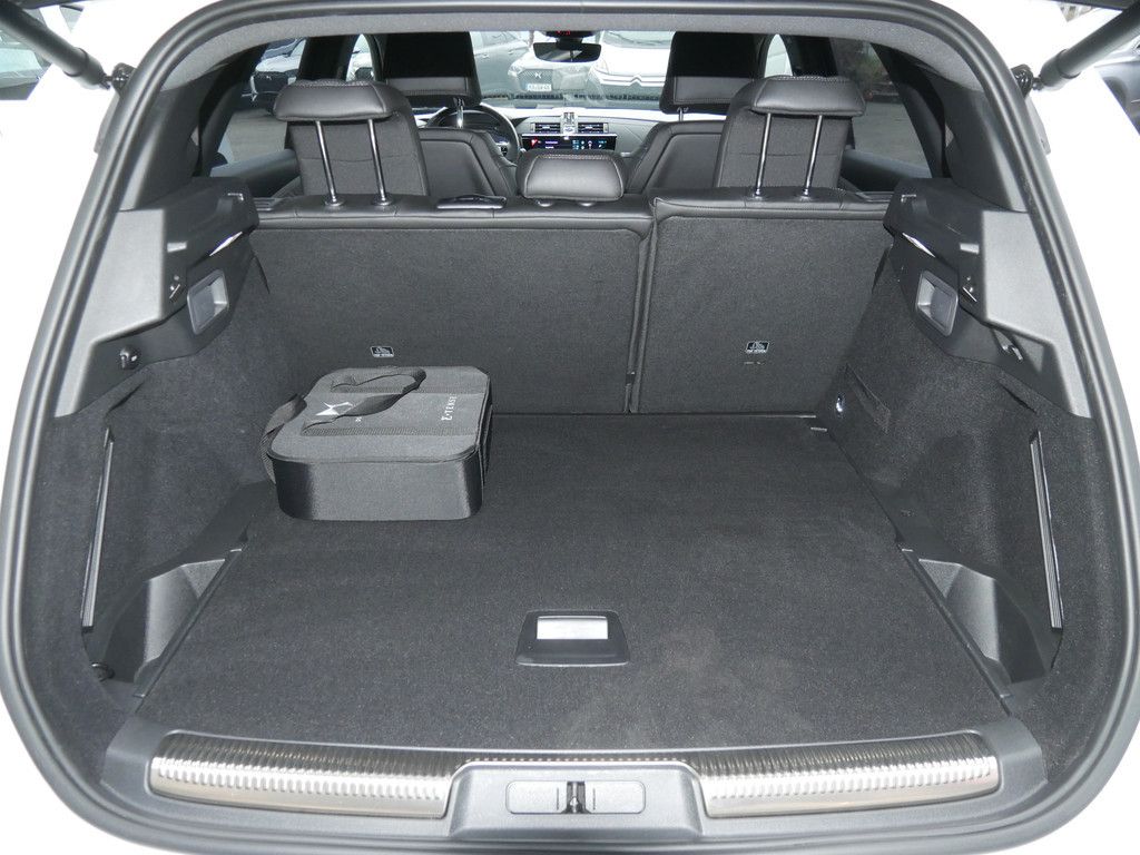 DS Automobiles DS 7 Crossback E-Tense Rivoli 4x4 AKTIVSITZE LED