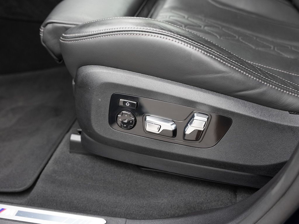 BMW X5 xDrive 50e M-Sport Pro AHK HUD 360° LED NAVI