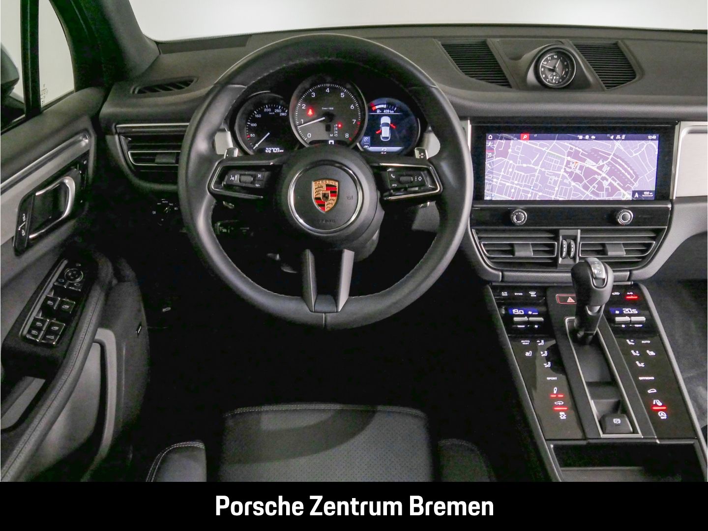 Porsche Macan S - Samsaru's Car Outlet