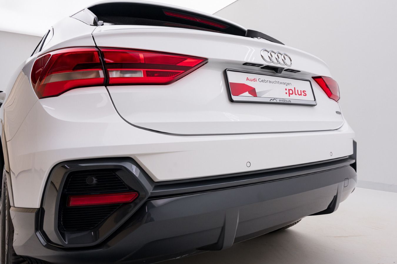 Audi Q3 Sportback 40 TFSI S-TRO - Samsaru's Car Outlet