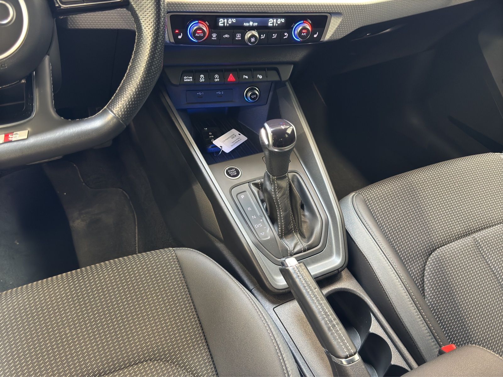 Audi A1 Sportback 40 TFSI S line competition SONOS Na