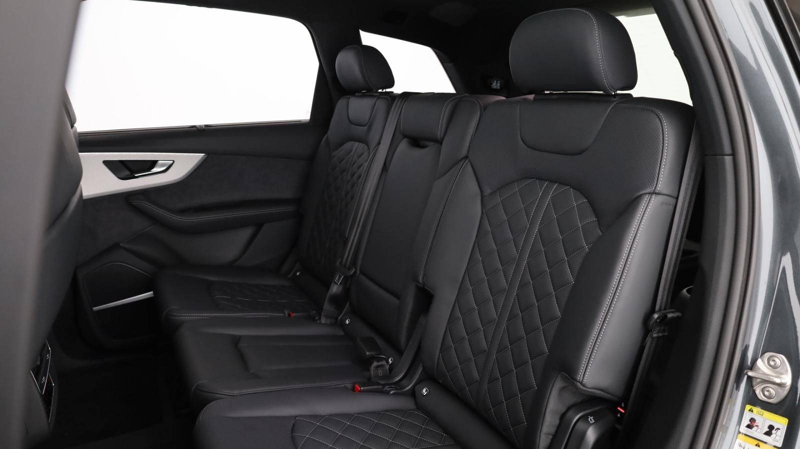 Audi Q7 50 TDI quattro S line