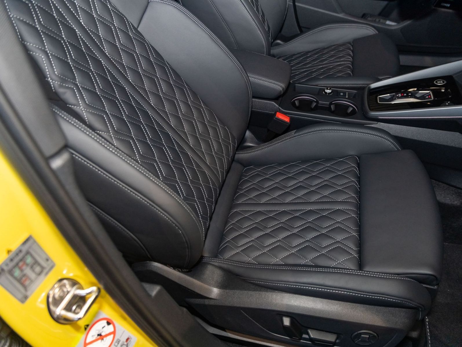 Audi A3 allstreet 35TFSI Stronic - Samsaru's Car Outlet