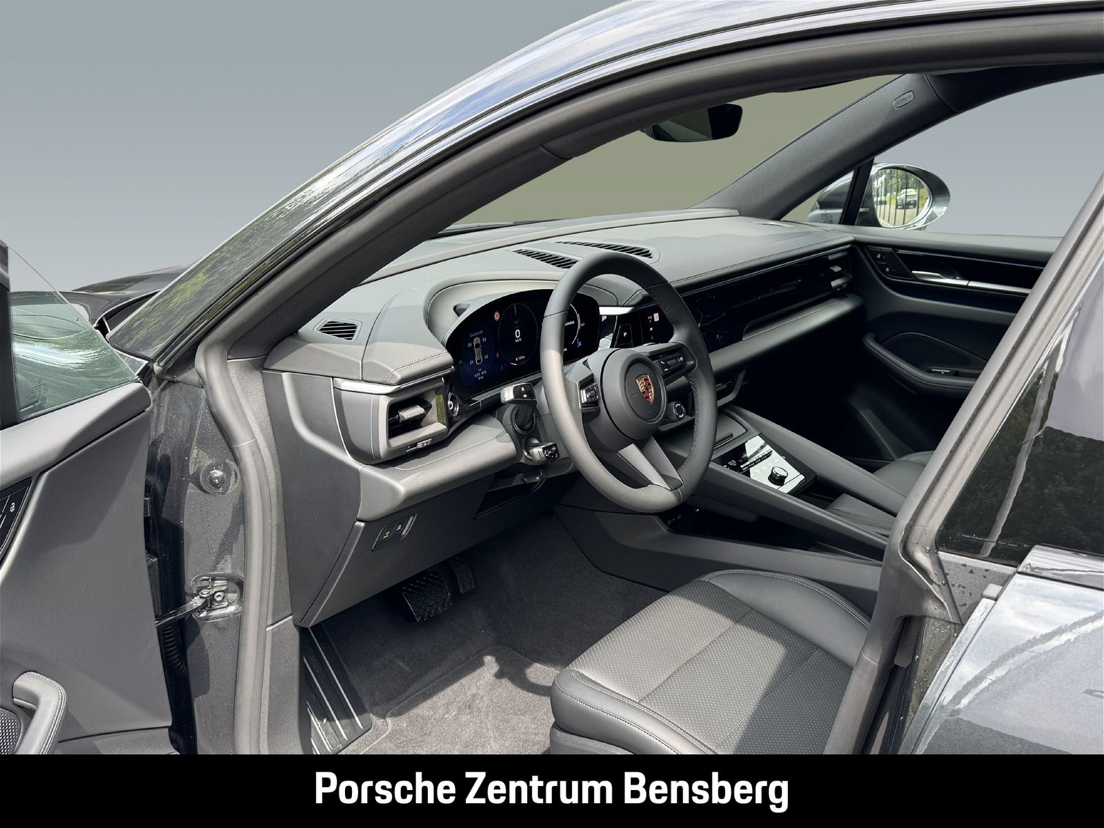 Porsche Macan Electric 4