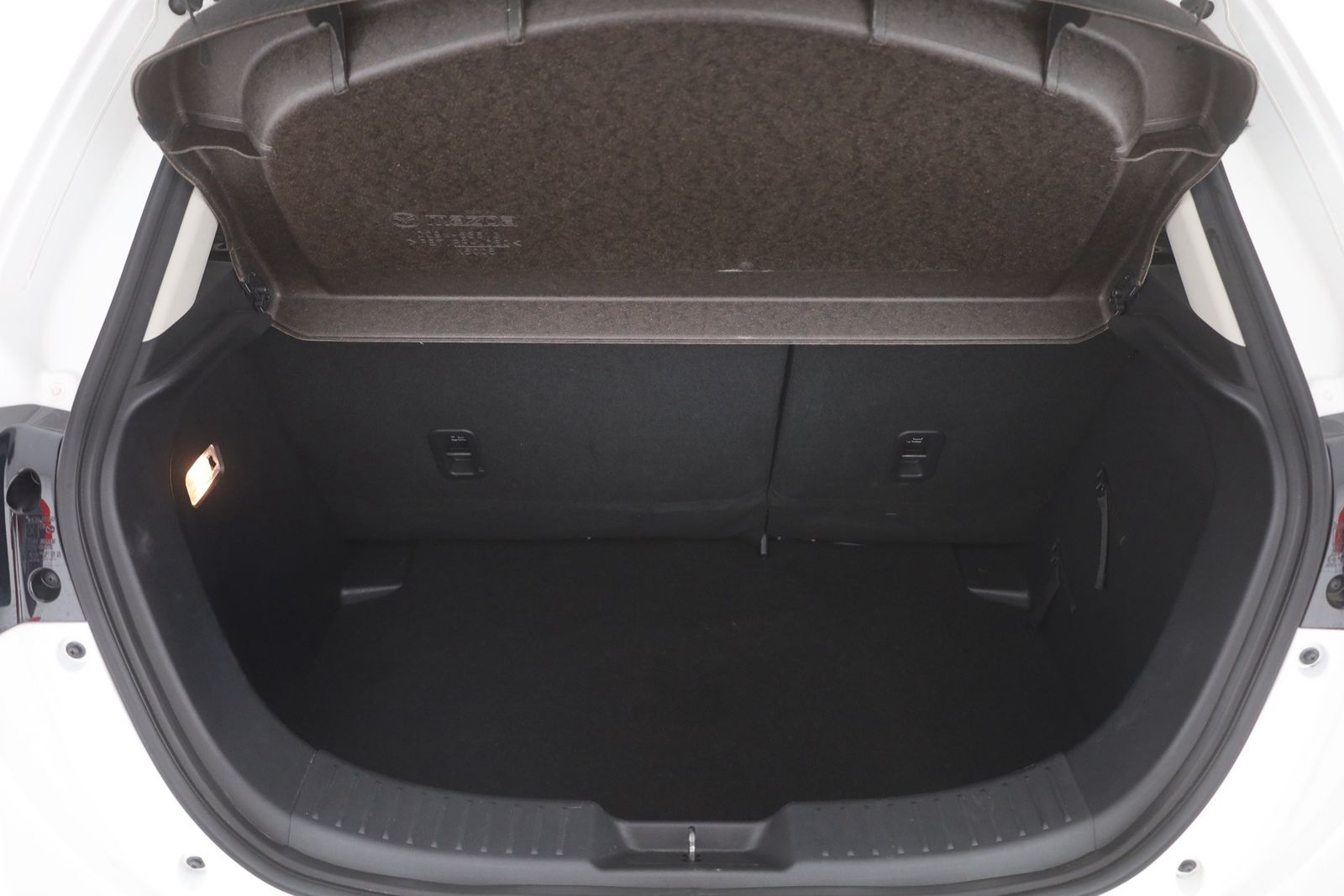 Mazda 2 1.5 SKYACTIV-G 90 Aut. - Samsaru's Car Outlet