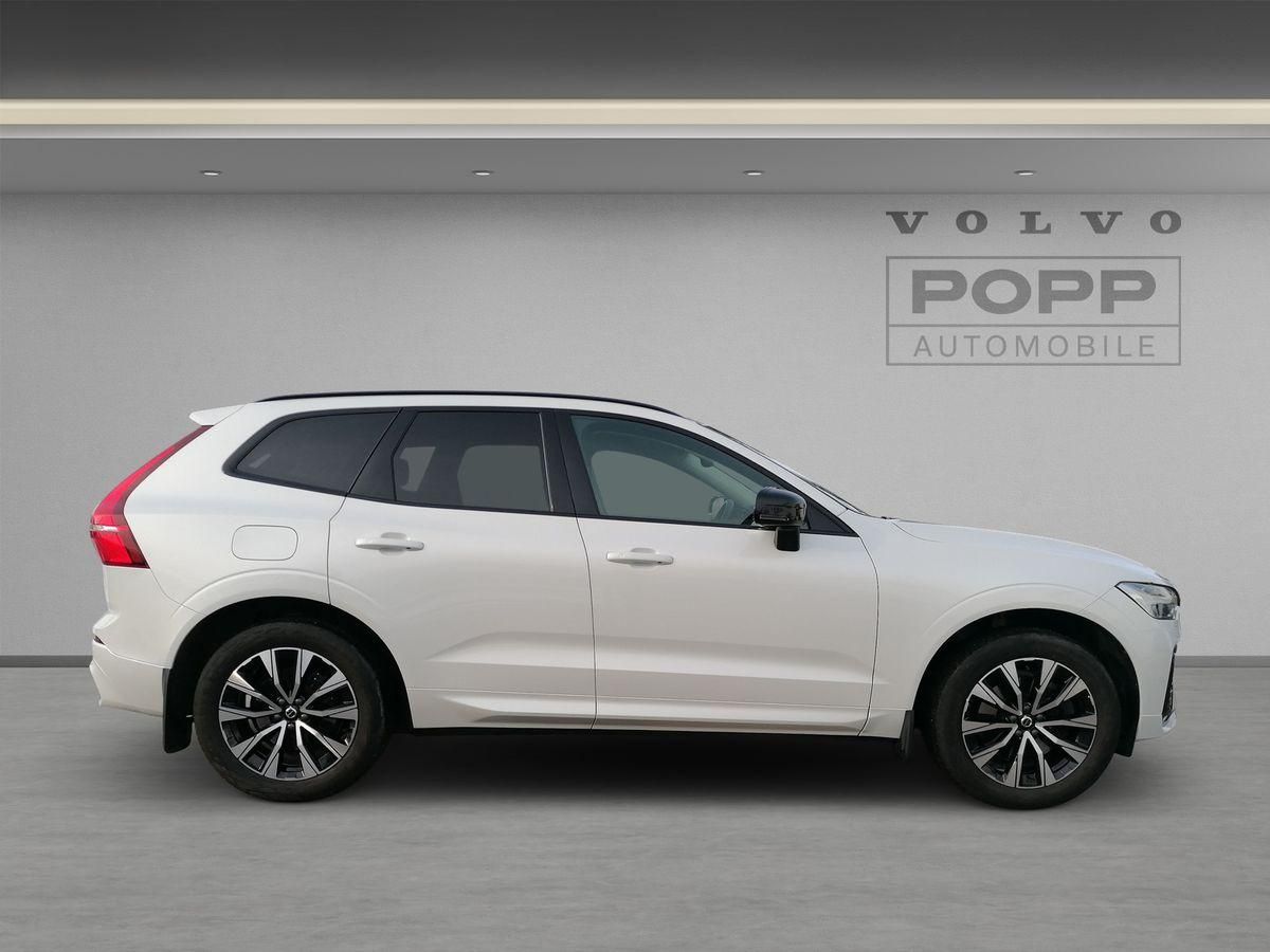 Volvo XC60 B4 AWD Plus Dark 4xSHZ ACC AHK FHZ H/K STHZ