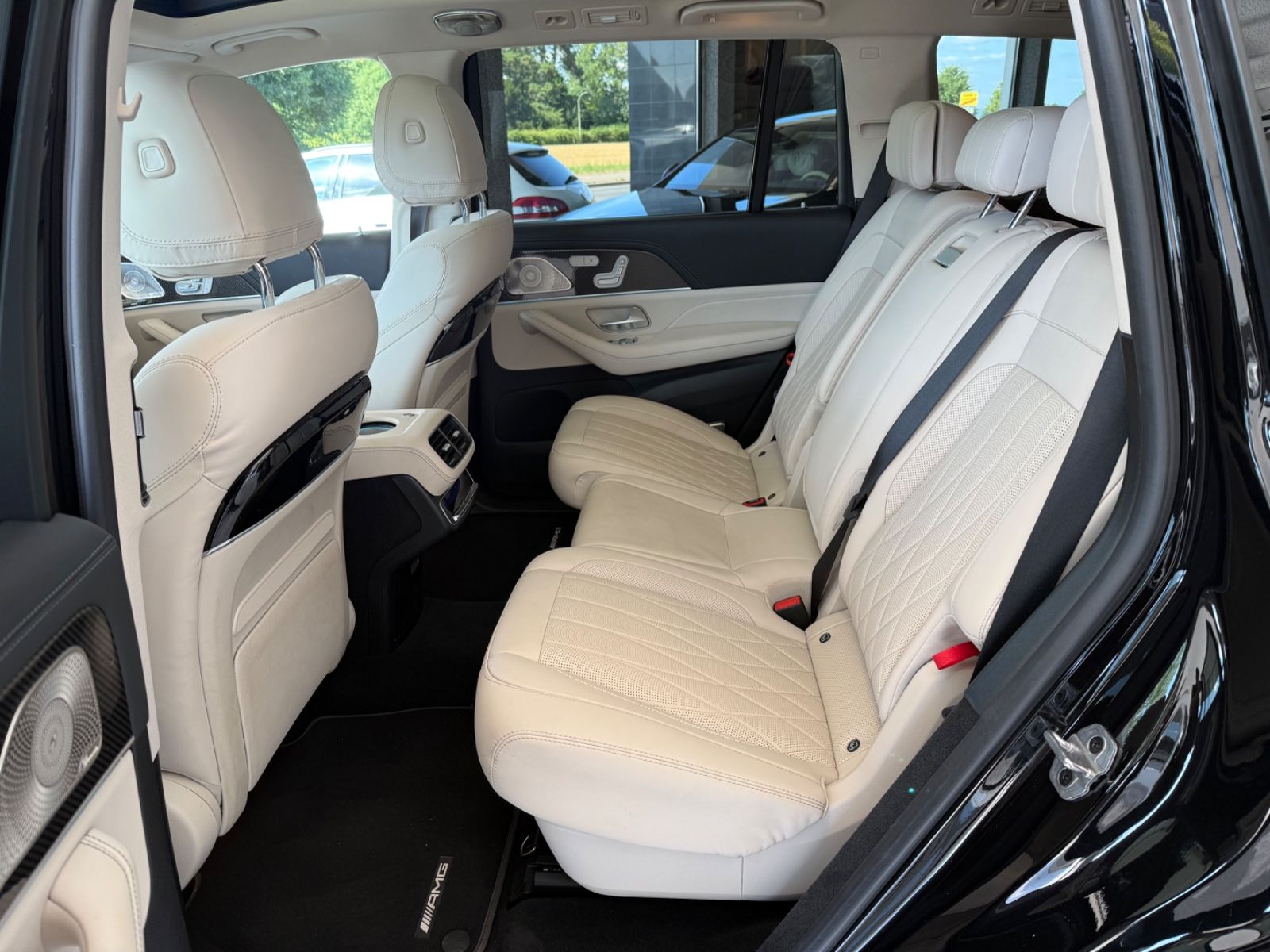 Mercedes-Benz GLS 63 AMG 4M+ - Samsaru's Car Outlet