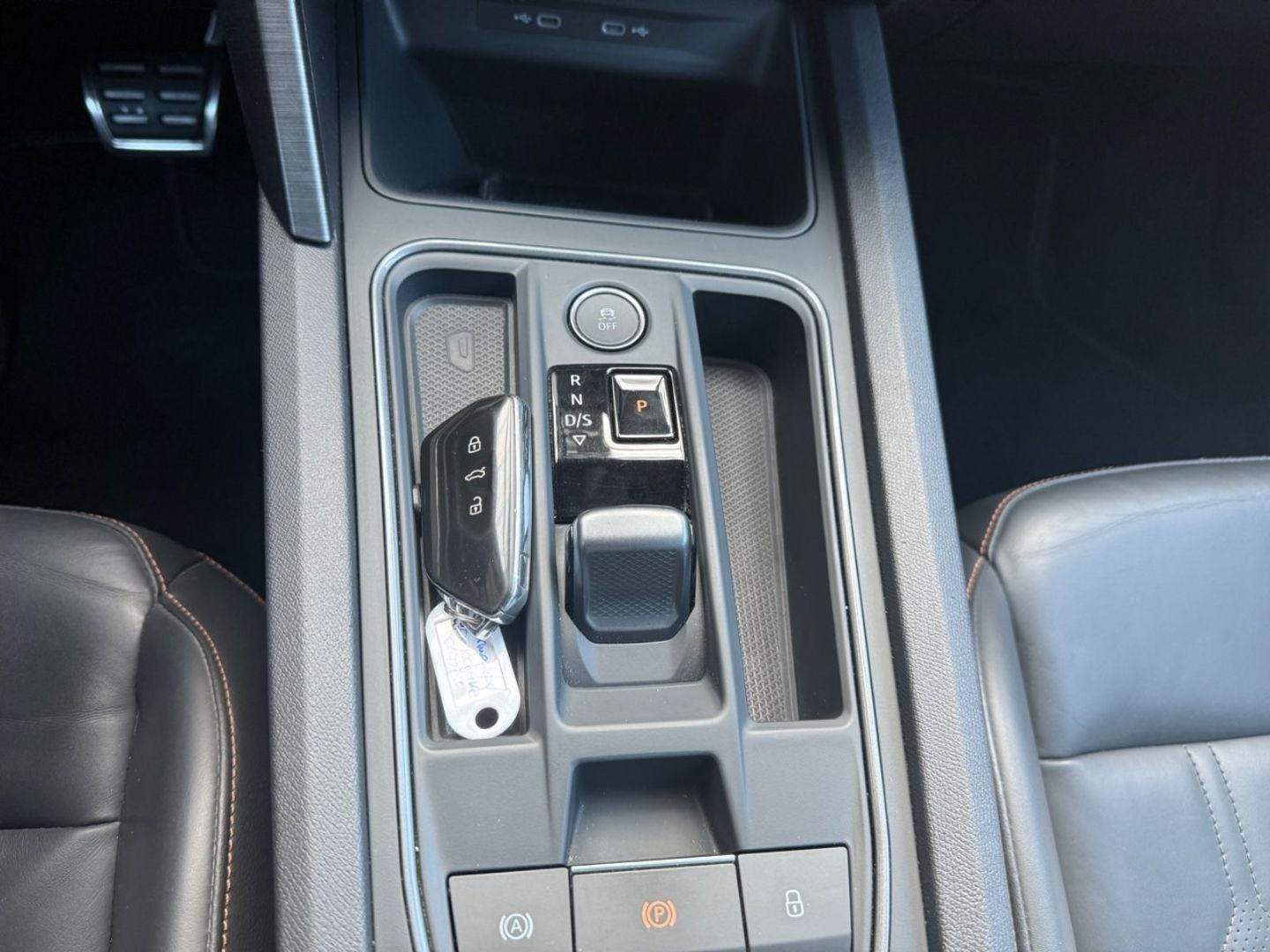 Cupra Formentor VZ 2.0TSI DSG *NAVI+LEDER+COPPER+AHK*