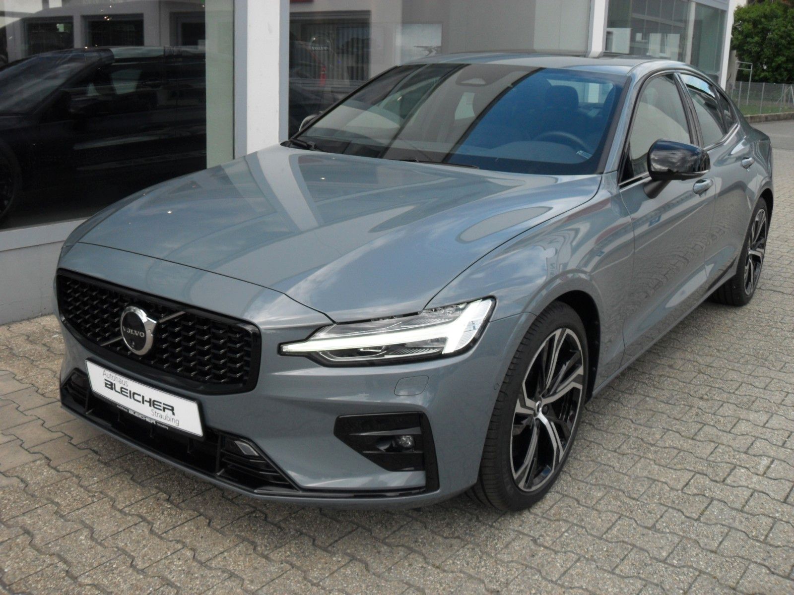 Volvo S60 Plus AWD | 360° | Harman K.| Standheizung