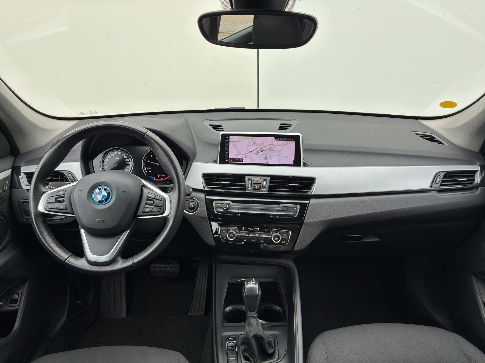 BMW X1 xDrive25e - Samsaru's Car Outlet