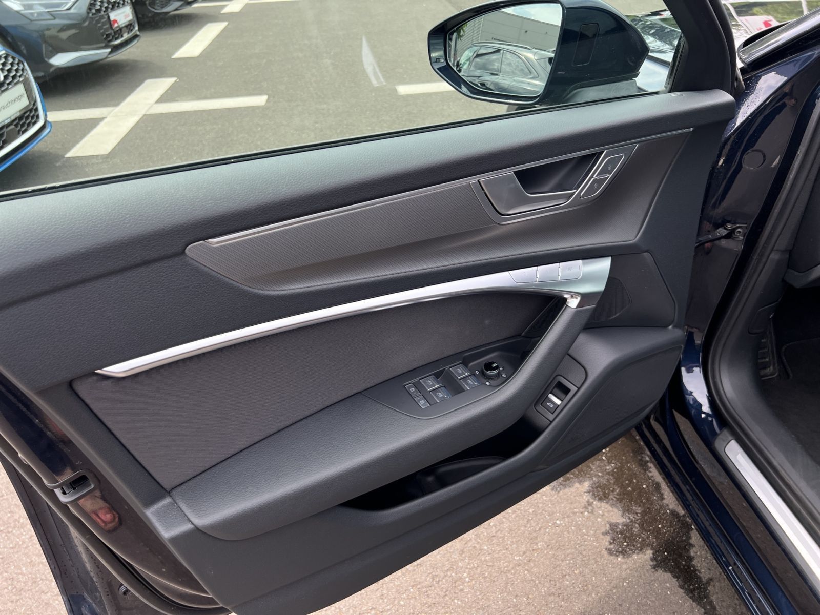 Audi A6 Avant 45 TFSI quattro S tronic - Samsaru's Car Outlet