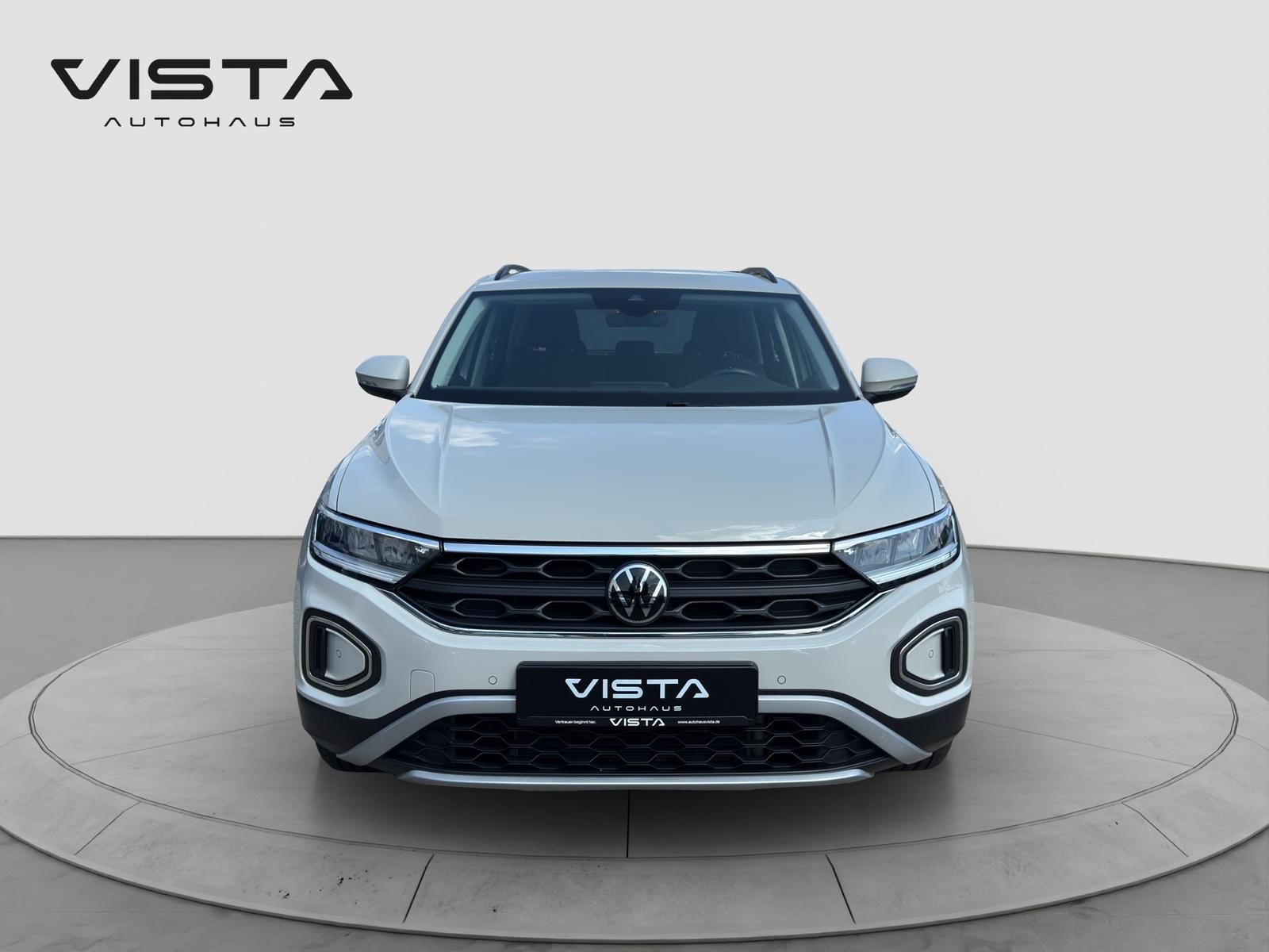 Volkswagen T-Roc Life 2.0 TDI - Samsaru's Car Outlet