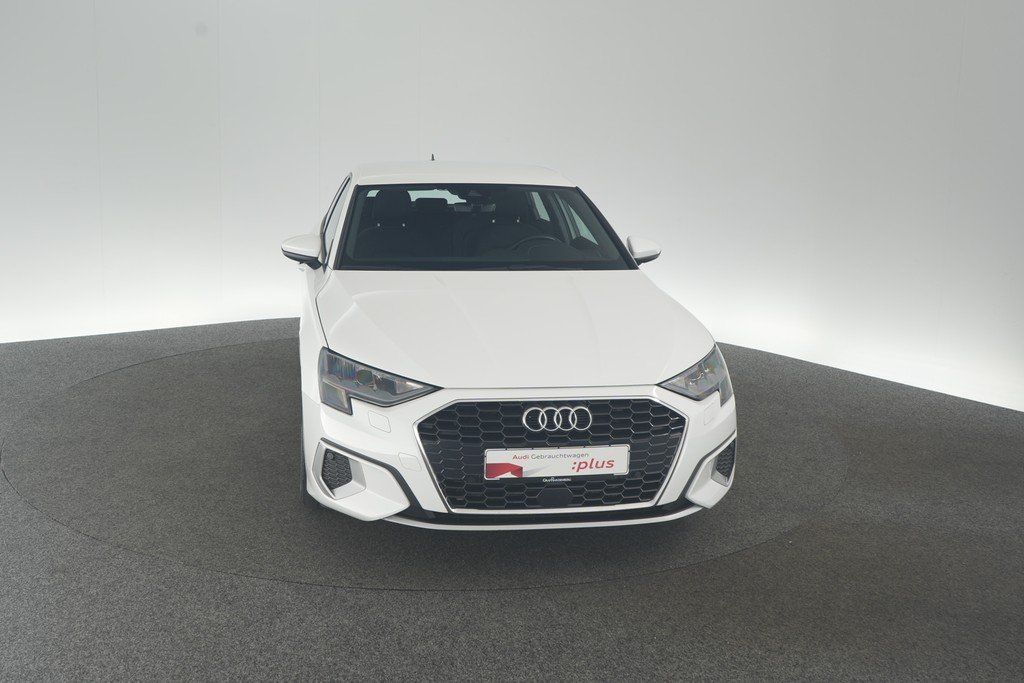 Audi A3 Sportb. 40 TFSIe S tronic advanced GRA Navi