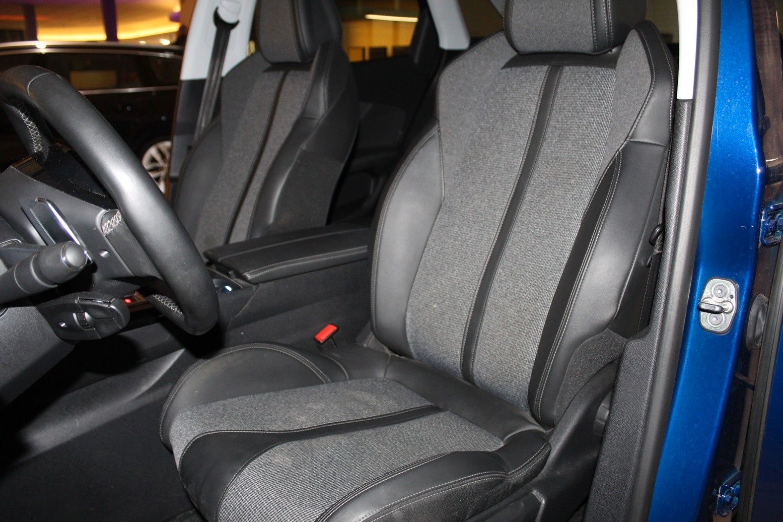 Peugeot 3008 Allure 1.5D - Samsaru's Car Outlet