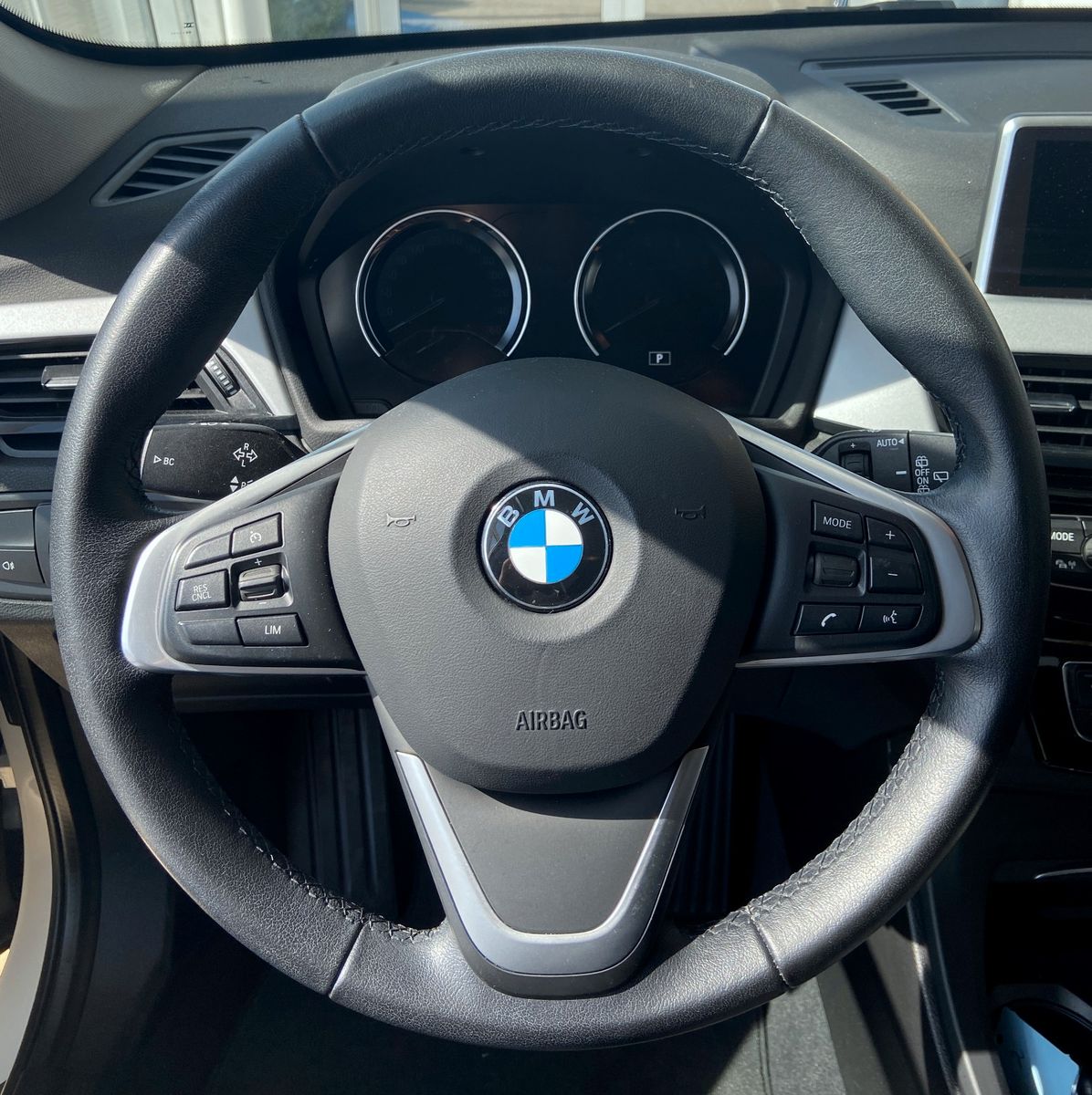 BMW X1 xDrive25e - Samsaru's Car Outlet