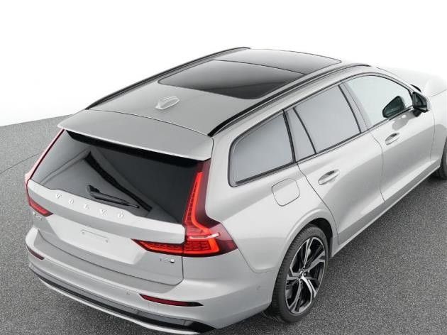 Volvo V60 T6 Plus Dark Recharge Plug-In Hybrid AWD