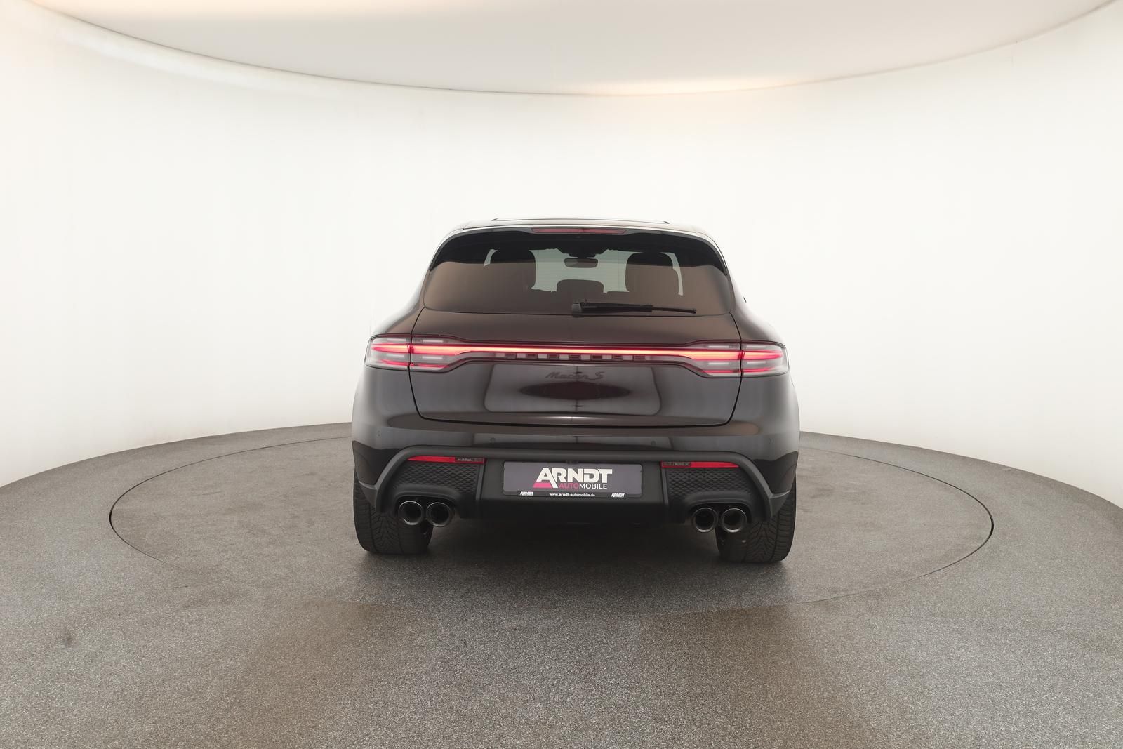 Porsche Macan S - Samsaru's Car Outlet