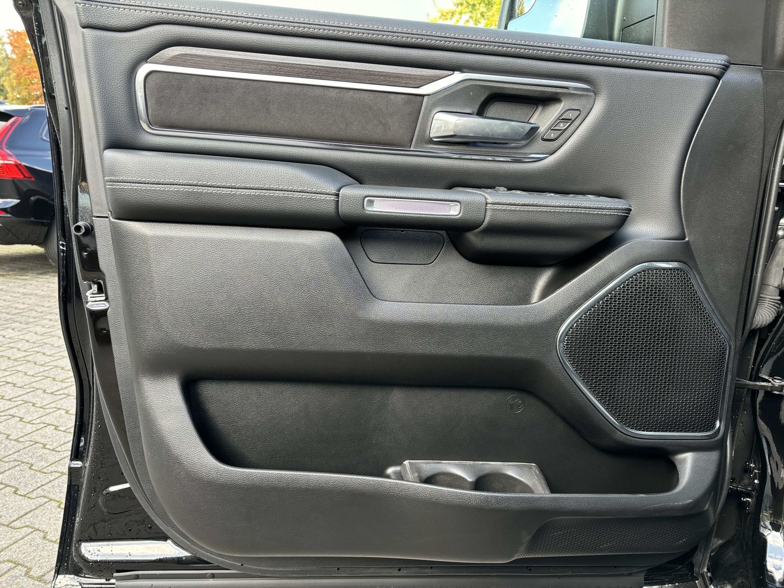 Dodge RAM 1500 Laramie Crew Cab *LPG* MY 2025