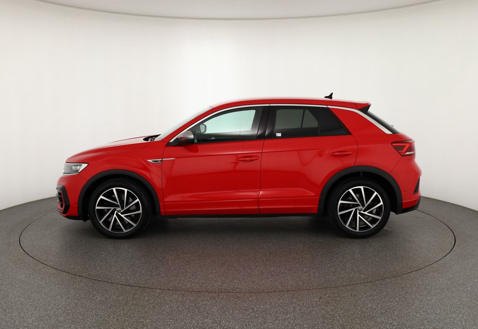 Volkswagen T-Roc 2.0 TSI R 4Motion - Samsaru's Car Outlet