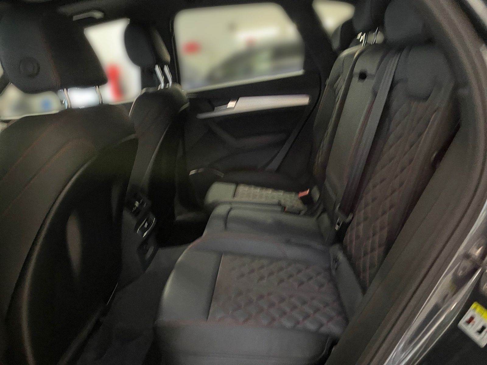 Audi Q5 40 TDI quattro S line *AHK*MATRIX*PANO*