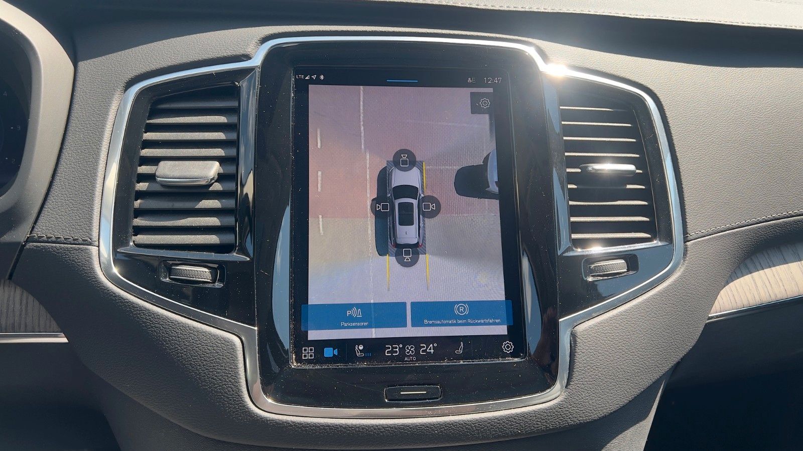 Volvo XC90 B5 D AWD Ultimate Dark*B&W*HUD*LUFT*AHK*ACC