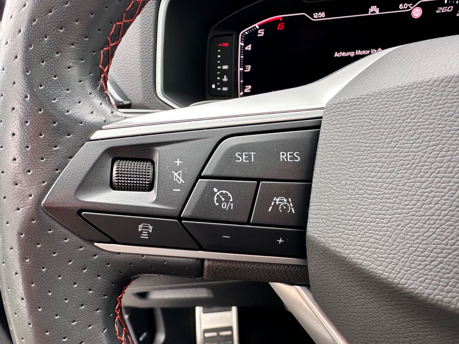 Seat Tarraco FR XL 4Drive Navi Pano ACC AHK 360° 20"