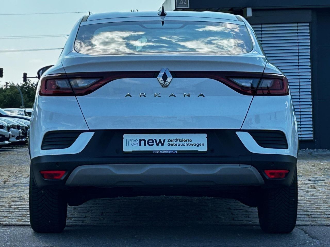 Renault Arkana TCe140 Equilibre - Samsaru's Car Outlet