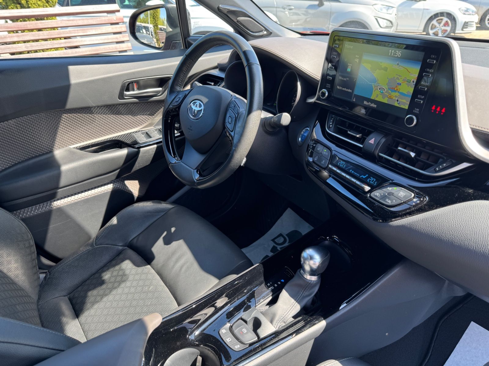 Toyota C-HR Hybrid Orange Edition - Samsaru's Car Outlet