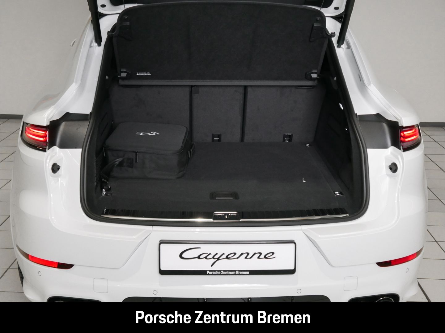 Porsche Cayenne Coupe E-Hybrid BOSE Soft-Close-Türen 360