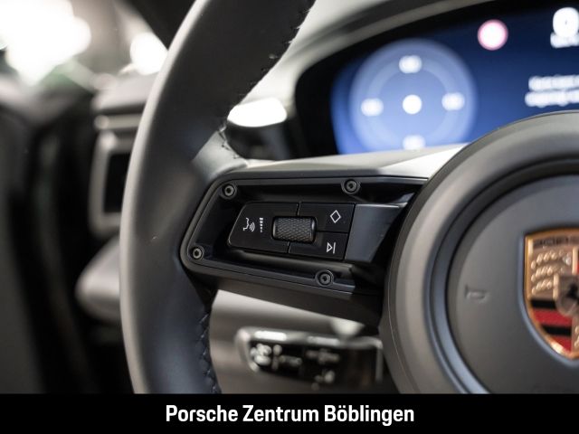 Porsche Macan 4 - Samsaru's Car Outlet