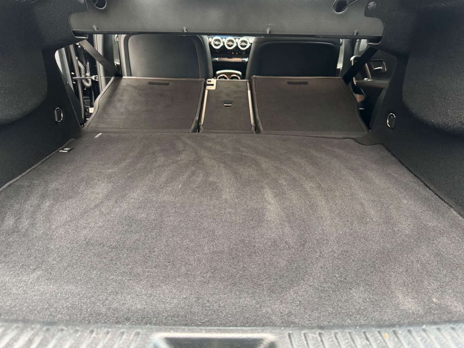 Mercedes-Benz A 200 AMG Line Advanced Plus - Samsaru's Car Outlet
