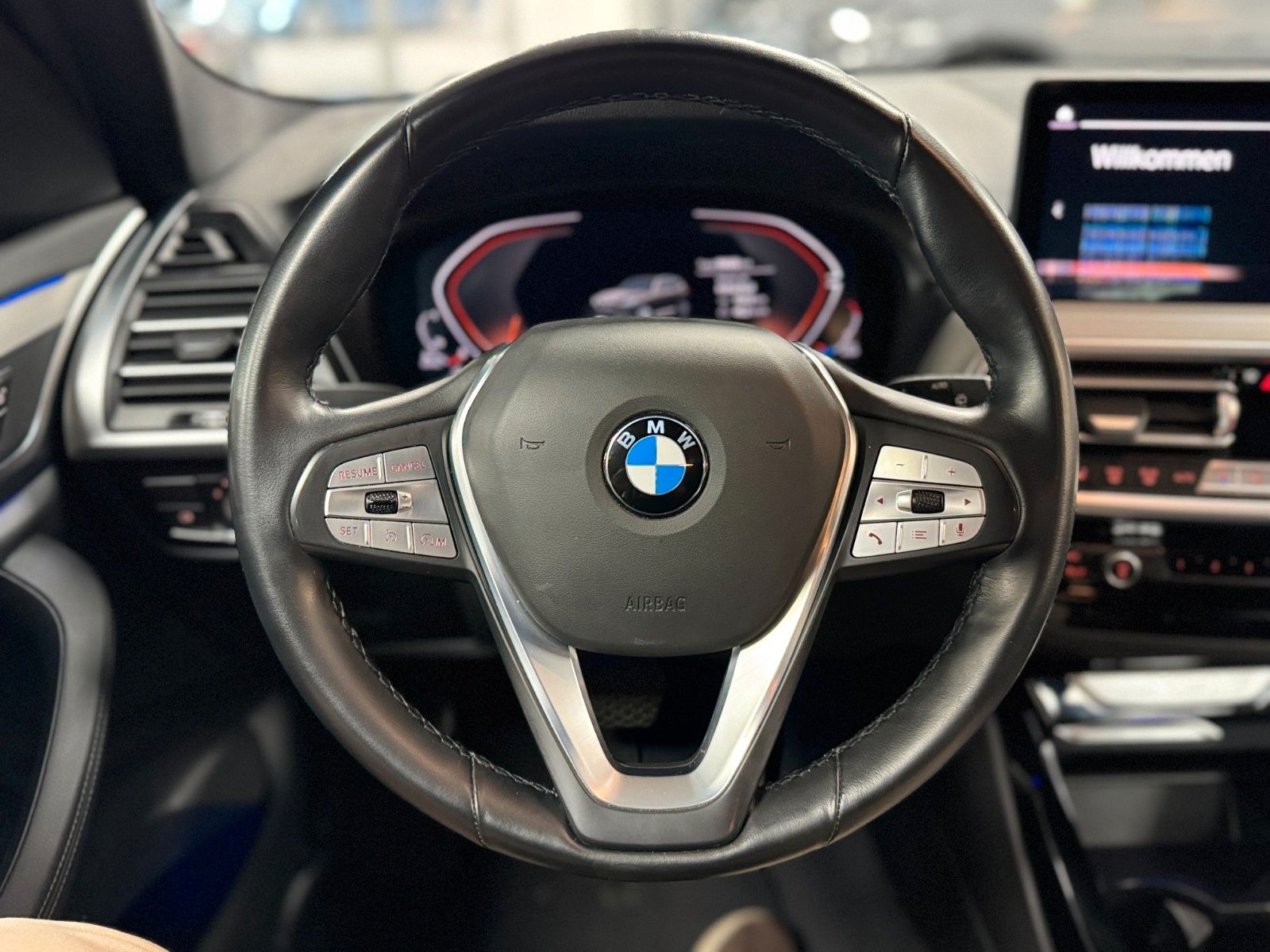 BMW X3 xDrive 20 d LASER/NAVI/LEDER/CAM/AHK/VIRTUAL/