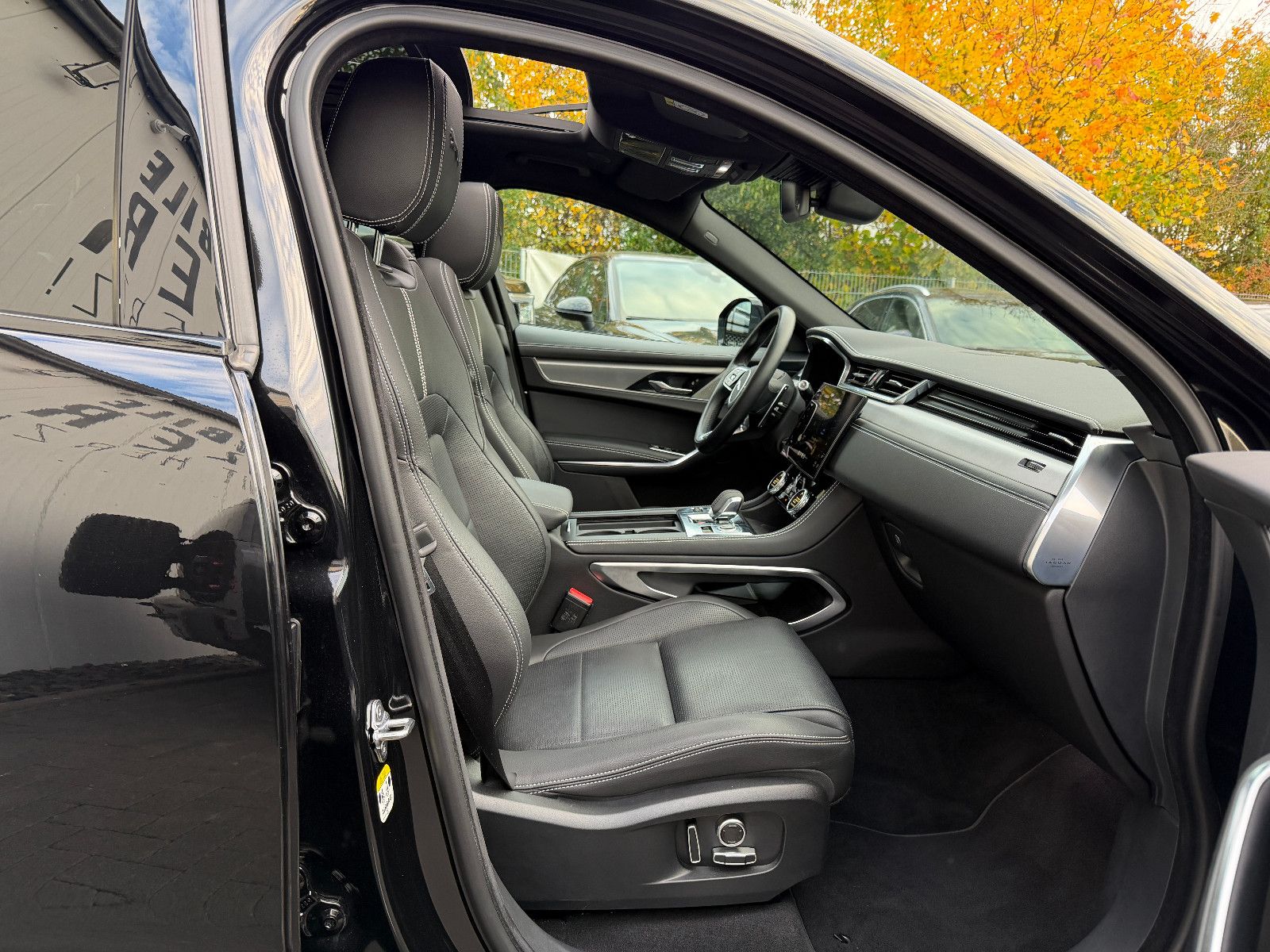 Jaguar F-Pace F-PACE R-Dynamic S AWD/PANO/3D-KAMERA