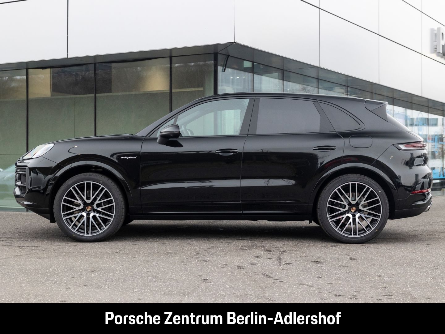 Porsche Cayenne E-Hybrid Sportabgasanlage BOSE 22-Zoll