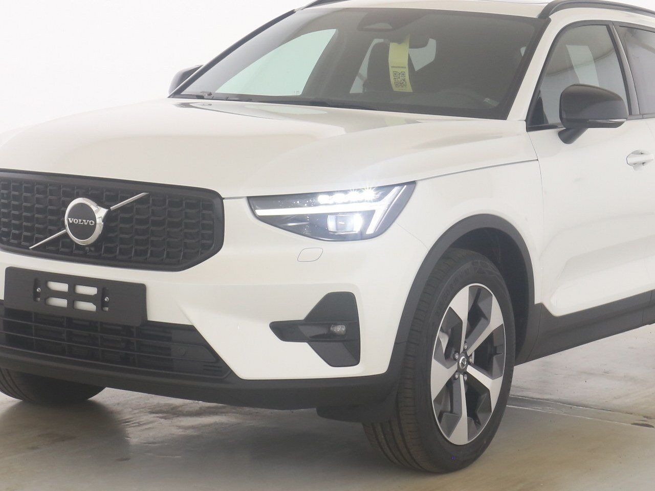 Volvo XC40 B4 Autom. Ultra Dark - Samsaru's Car Outlet