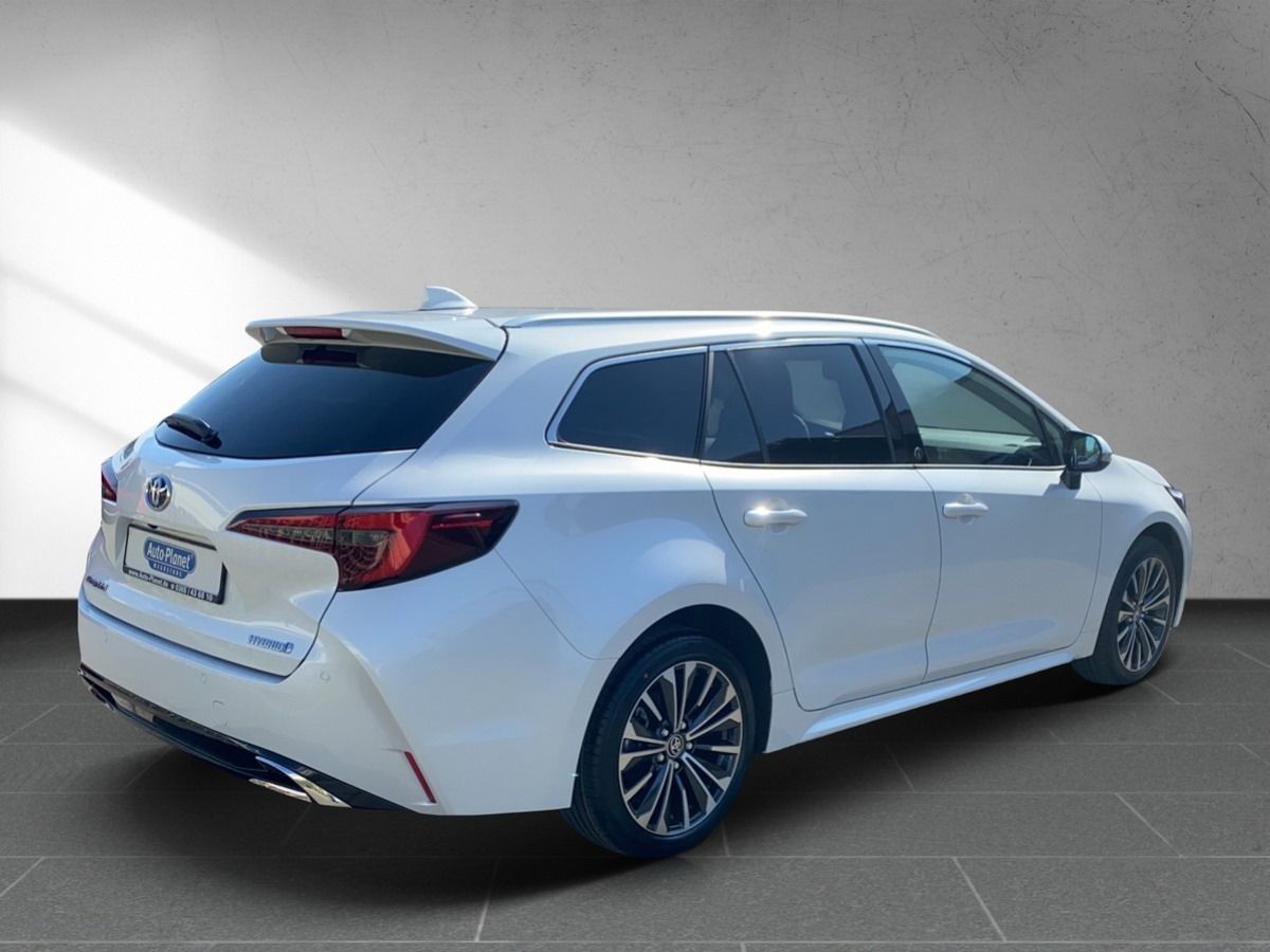 Toyota Corolla 2.0 Hybrid TS Team - Samsaru's Car Outlet