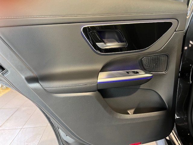 Mercedes-Benz GLC 300 e 4M AMG Night Pano/Memo/20"/Dist/AHK/To