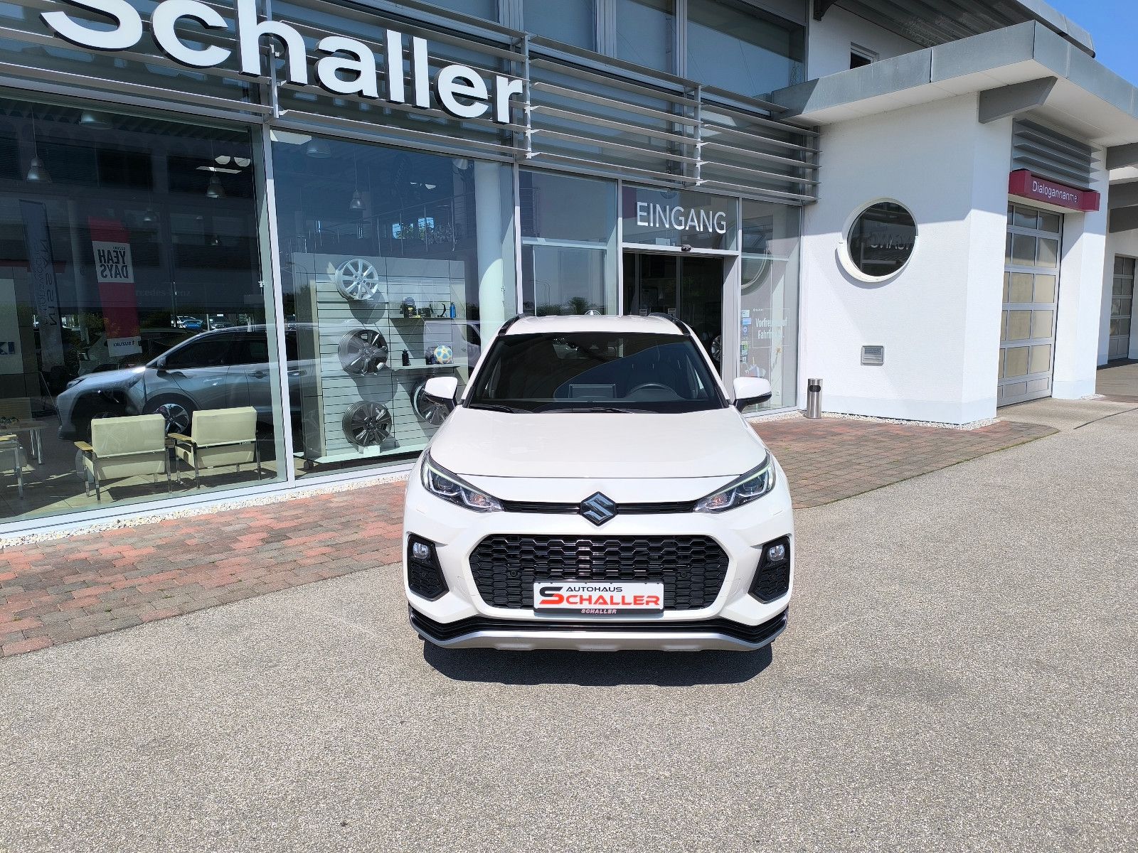 Toyota RAV 4 2.5 Plug-In Hybrid Auto AWD - Samsaru's Car Outlet