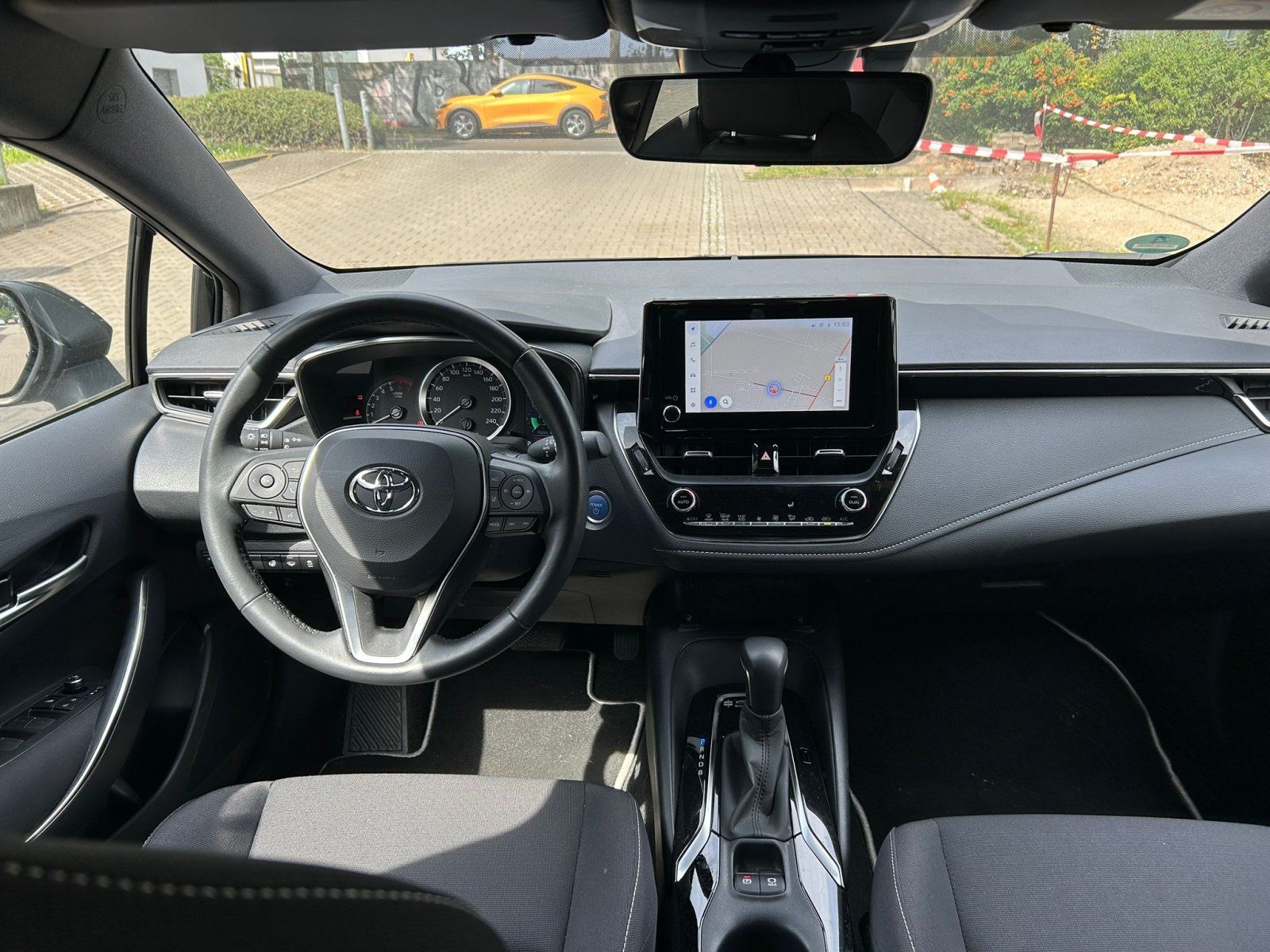 Toyota Corolla 1,8 Hybrid  Business Edition *WKR*1.HAND