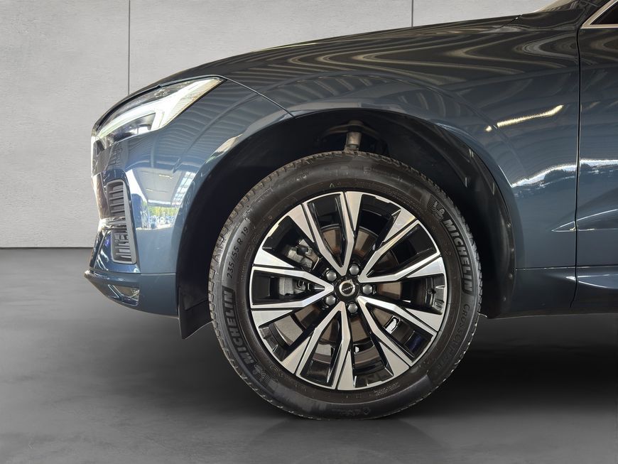 Volvo XC60 B5 B AWD Core