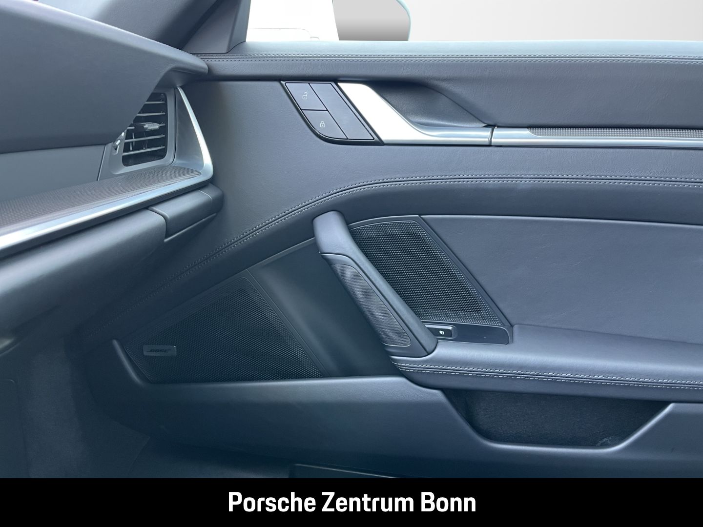 Porsche 992 911 Carrera 4S Cabriolet InnoDrive BOSE
