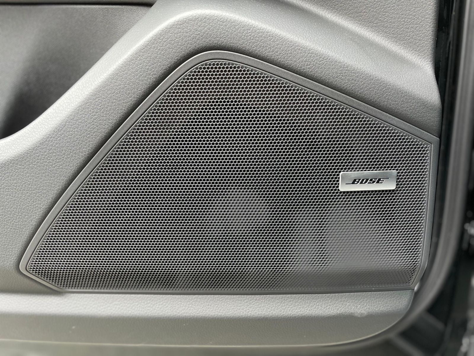 Porsche Cayenne V6 Coupe |ACC|HUD|PASM|3.Displ.|Bose|22"