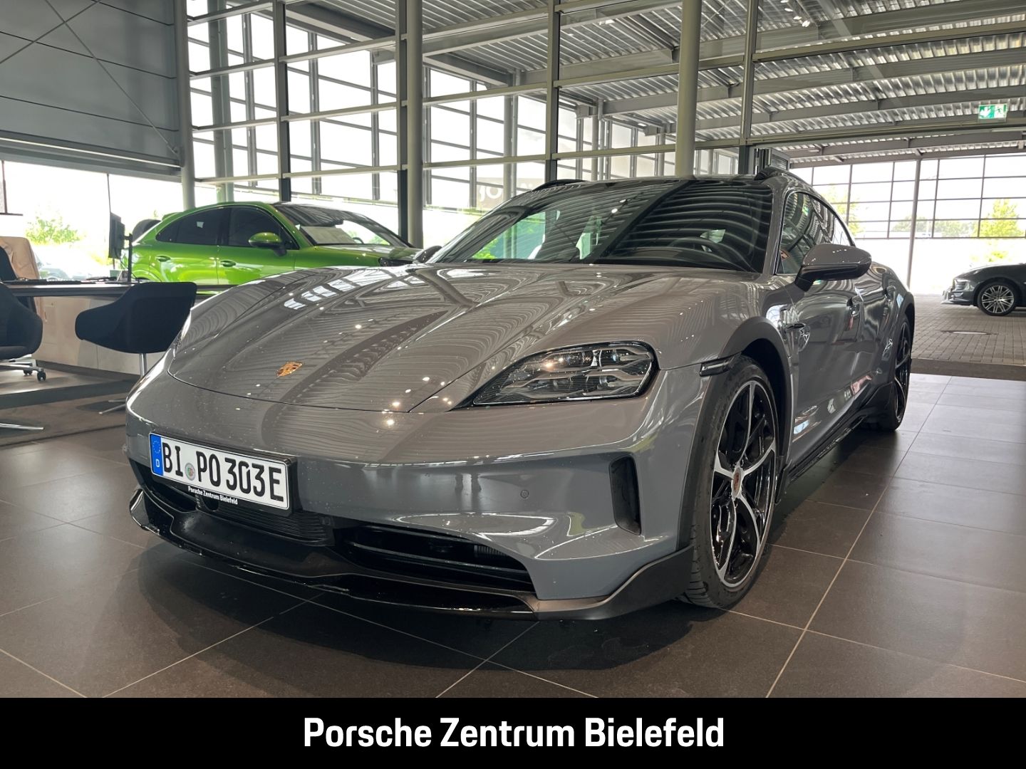 Porsche Taycan 4S Cross Turismo Panorama Luftfederung