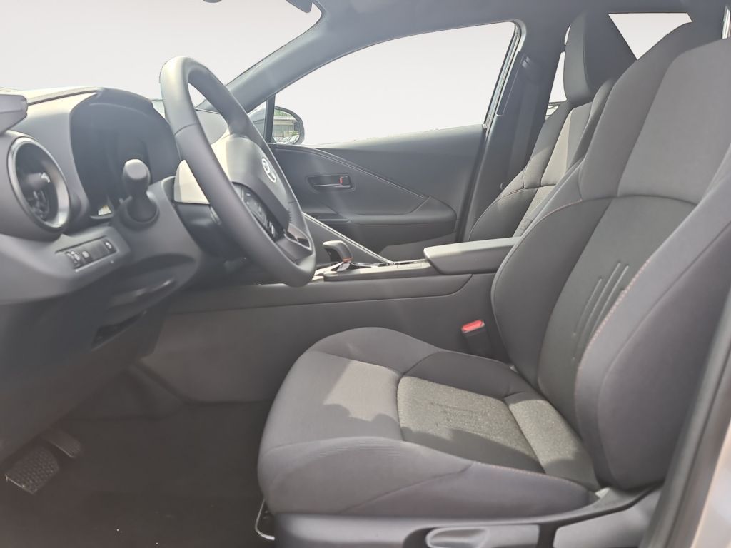 Toyota C-HR 1.8 Hybrid Business Edition